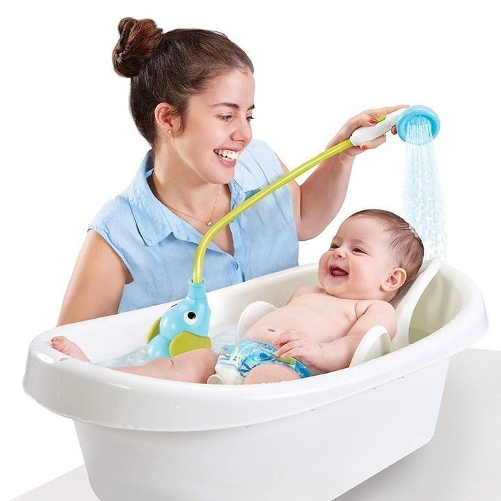 Yookidoo Baby Bath Shower Head, Elephant Water Pump Trunk Spout, for Tub Or Sink 24VRCyJ88