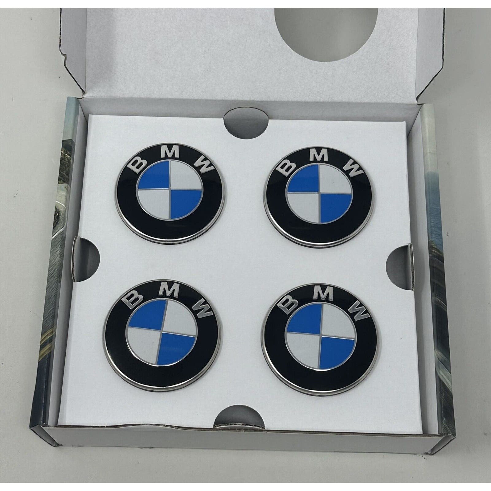 BMW Set Of 4 Blue & White 56mm Wheel Center Caps e5qzV0