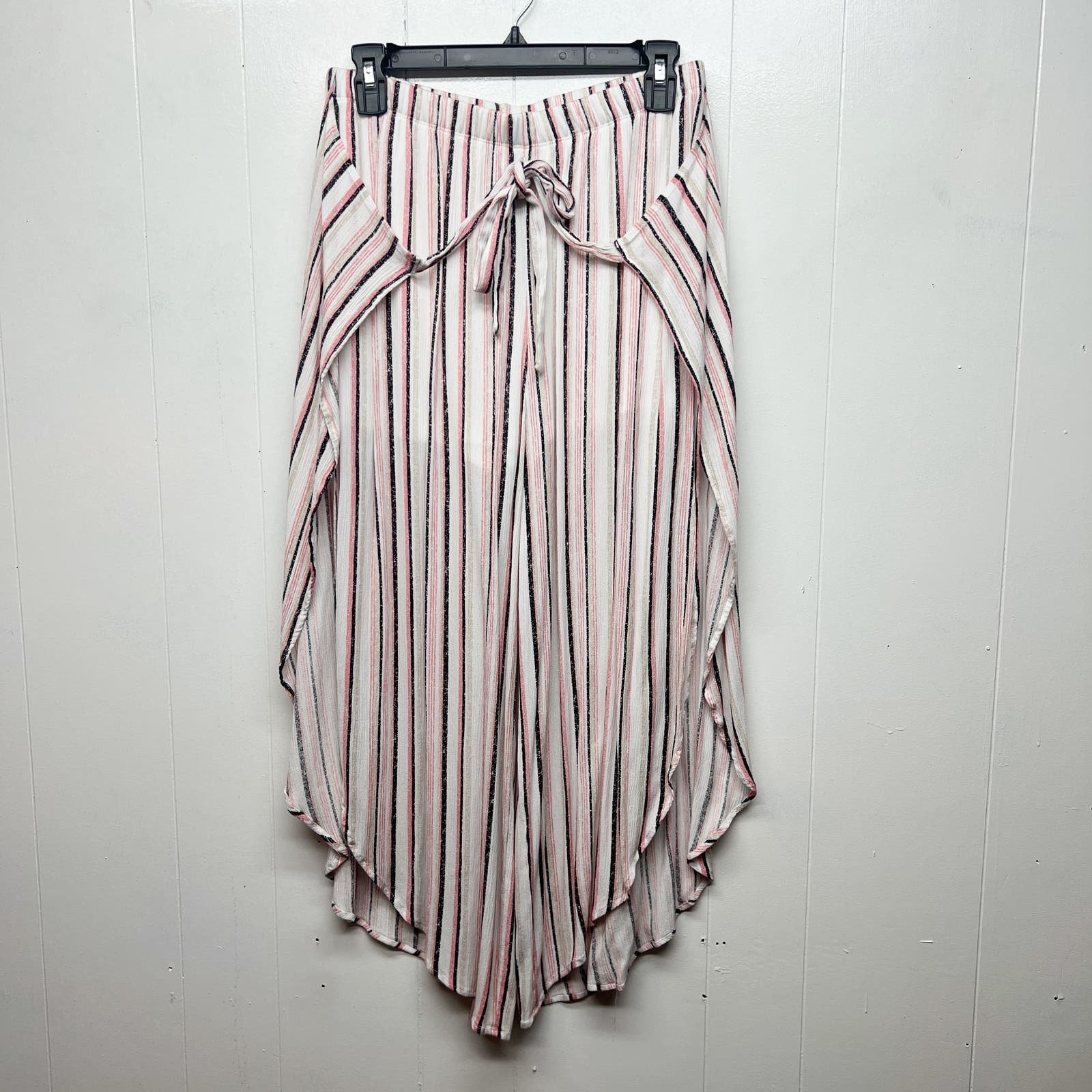 By & By High Rise Pull On Striped Women´s Pants Size Large w/Shorts Side Slits 3ROgGhaaj