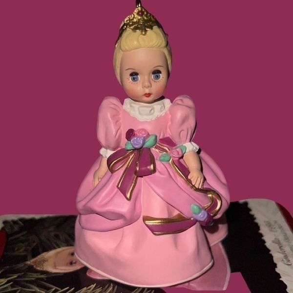 Vintage Hallmark Madame Alexander Cinderella Doll Ornam