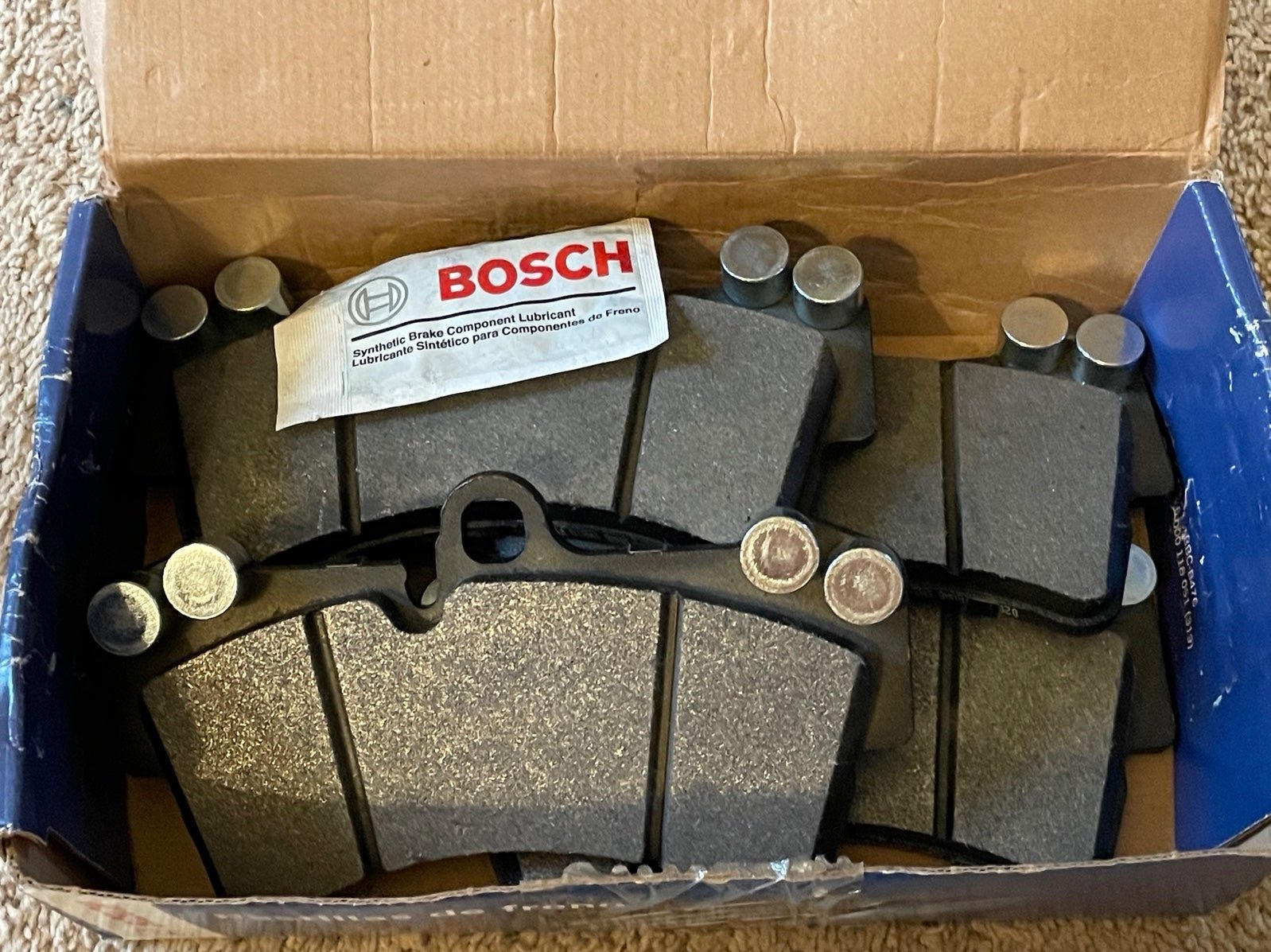 BE1014 Bosch Brake Pads Porsche/Audi/Volkswagen SUV 7rbMLXVps